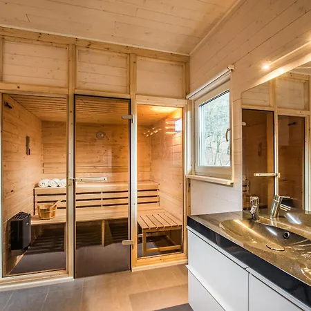 Lovely In With Sauna Сasa de vacaciones